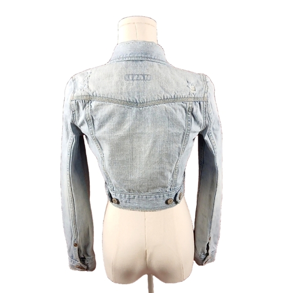Abercrombie Light Wash Distressed Denim Jacket Juniors' XL Women's XS Cropped - Picture 2 of 6